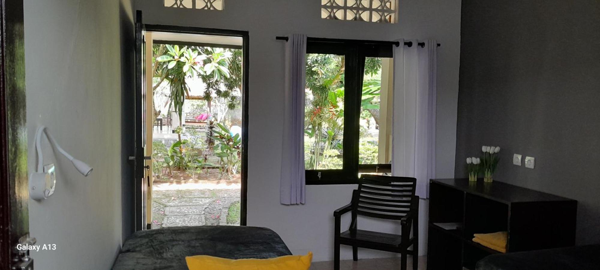 Indah Homestay And Cooking Classes Senggigi Exterior photo